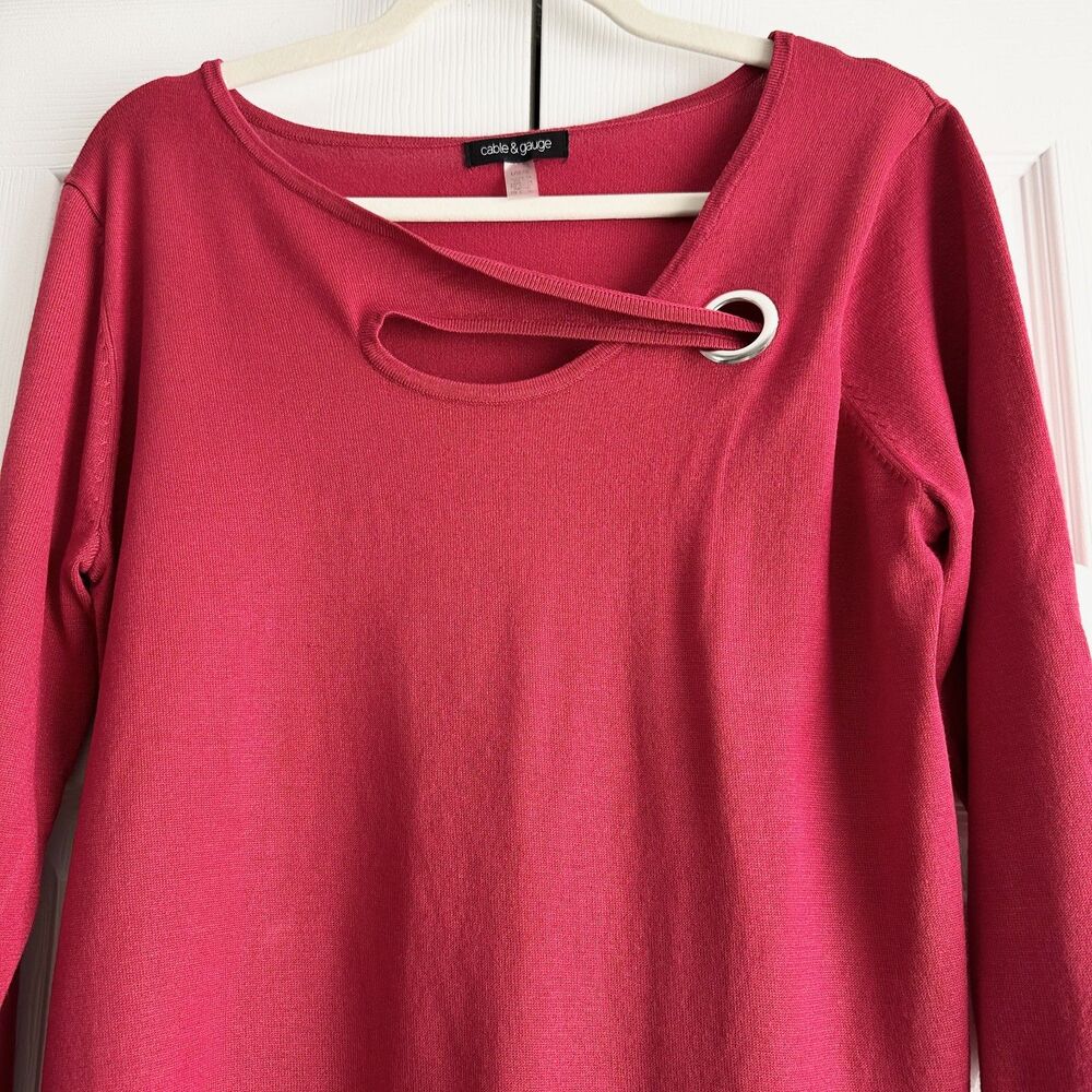 Cable & Gauge Sweater Womens Size L Red O Ring Cutout Neckline Knit Sweater Top